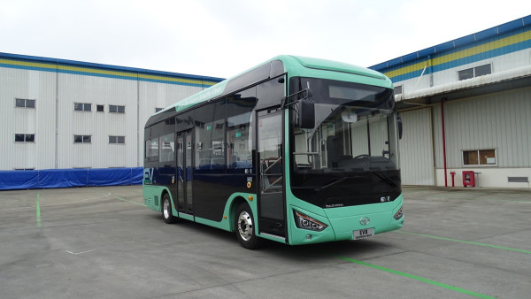 B60 - EV8